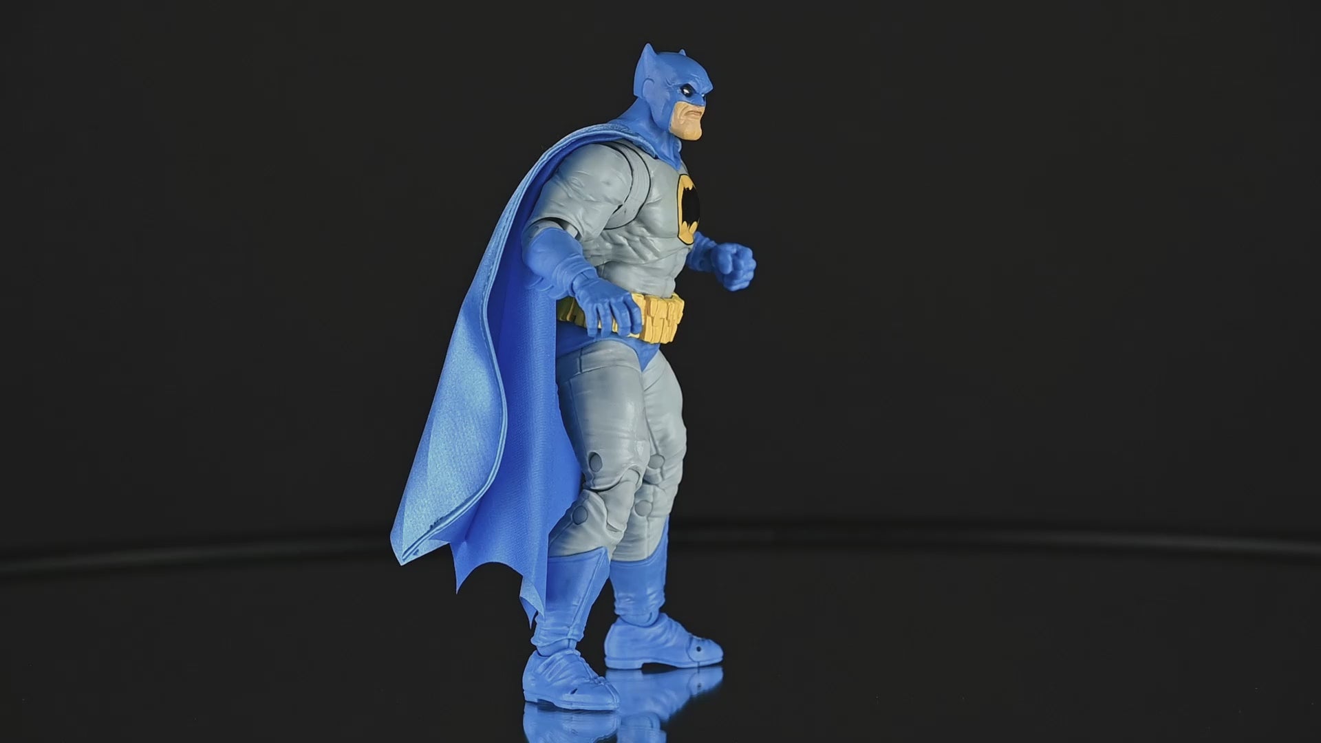 DC Multiverse Batman (The Dark Knight Returns) 7in Action Figure